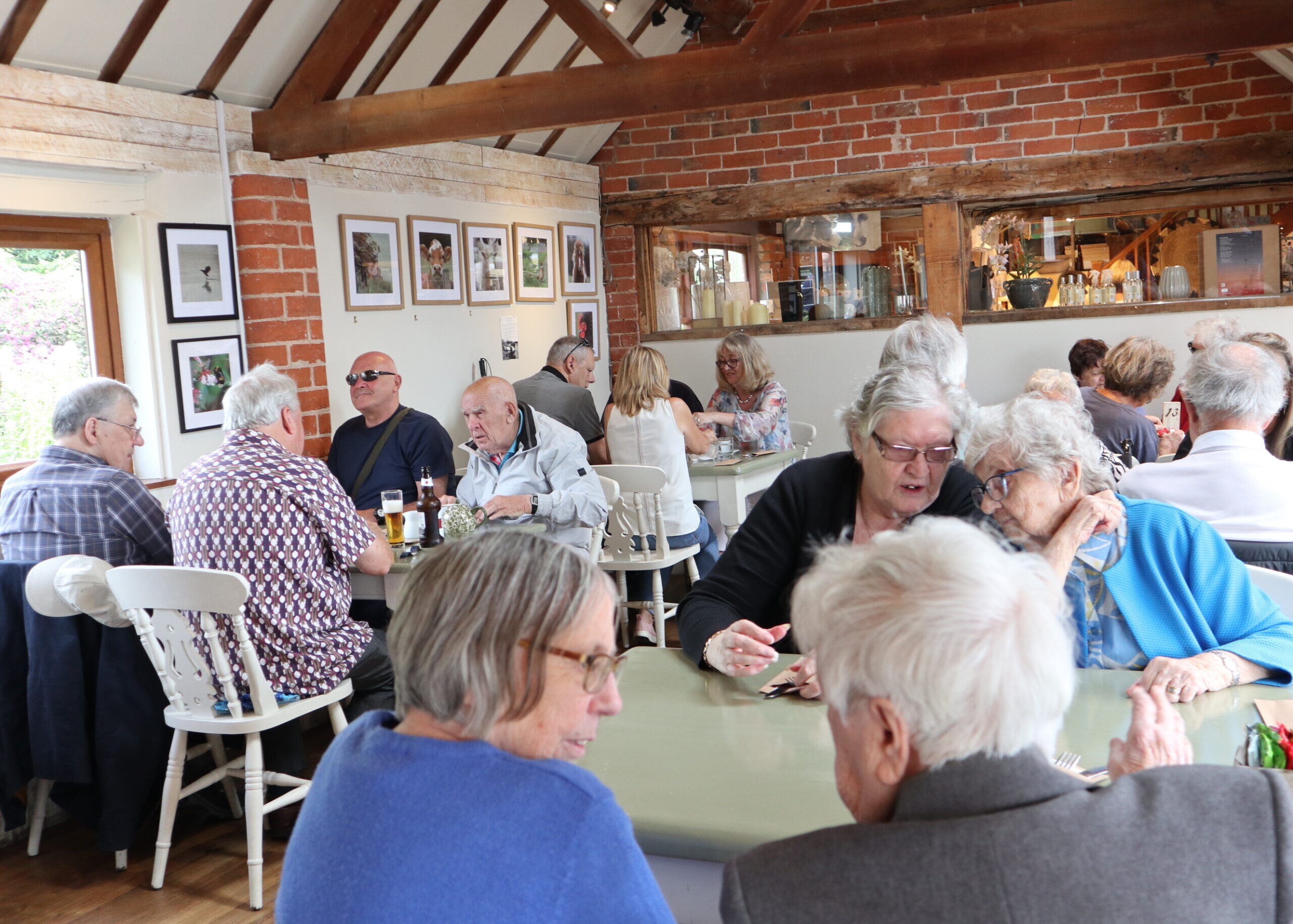 Hillers Garden Centre